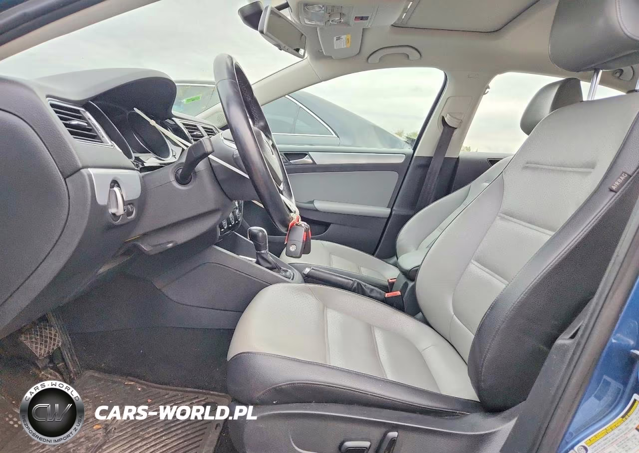 2016 Volkswagen Jetta Hybrid VIN:3VW637AJ8GM362454 - 7