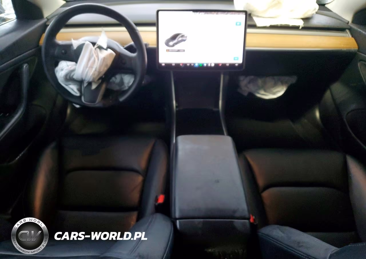 2020 Tesla Model 3 VIN:5YJ3E1EB4LF635629 - 8