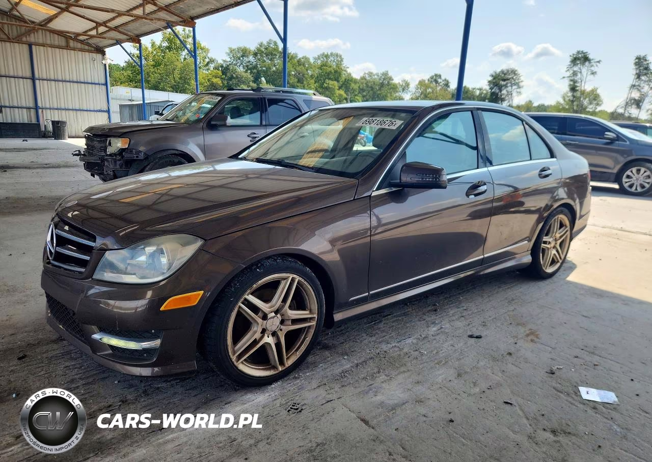 2014 Mercedes-Benz C 250