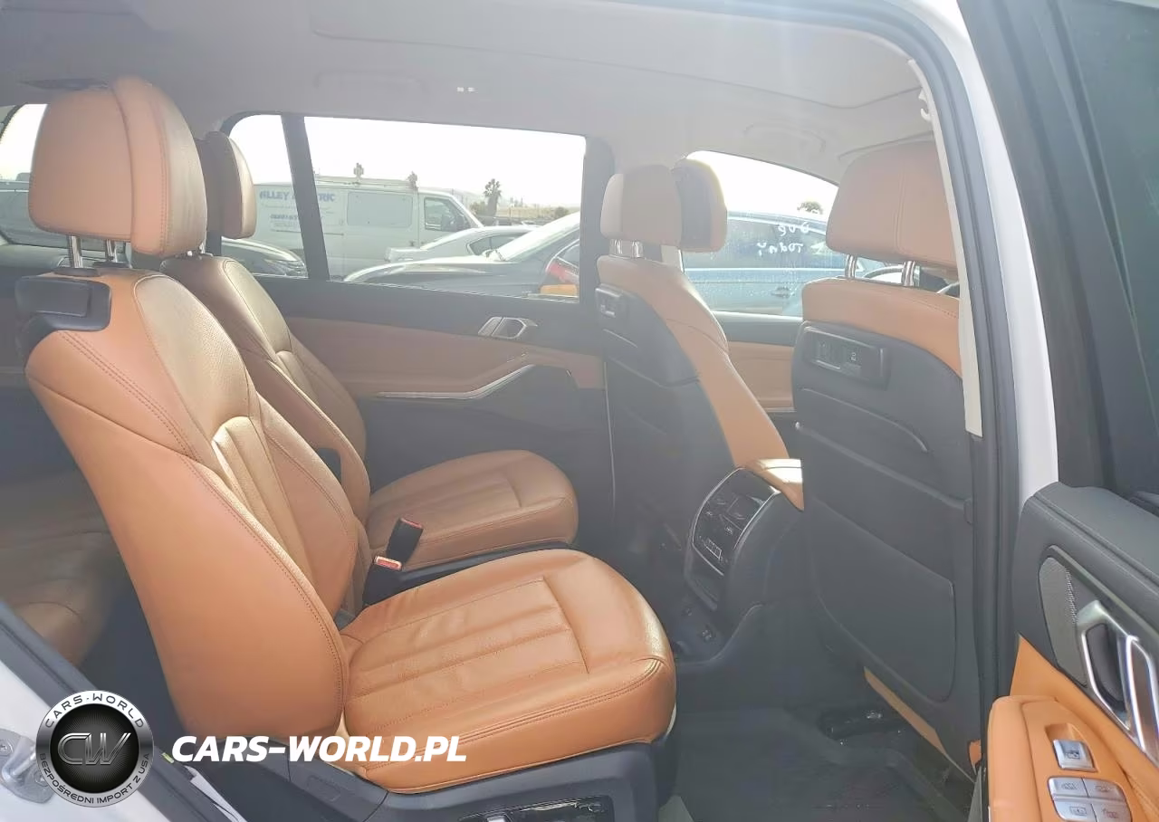 2020 BMW X7 xDrive40I VIN:5UXCW2C02L9C89693 - 11