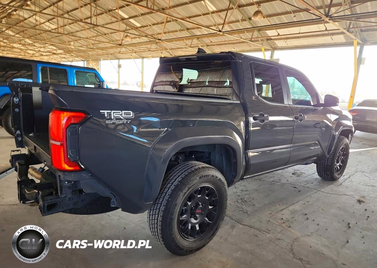 2025 Toyota Tacoma Trd Sport VIN:3TMLB5JN6SM185573 - 3