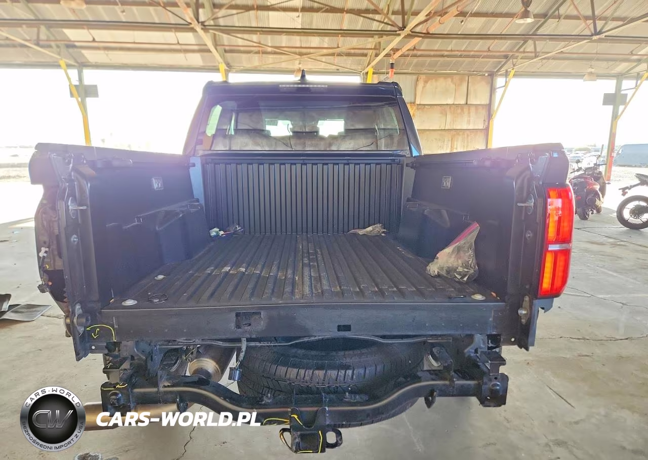 2025 Toyota Tacoma Trd Sport VIN:3TMLB5JN6SM185573 - 6