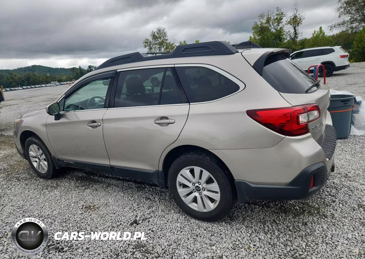 2019 Subaru Outback 2.5I Premium VIN:4S4BSAFC5K3256819 - 2