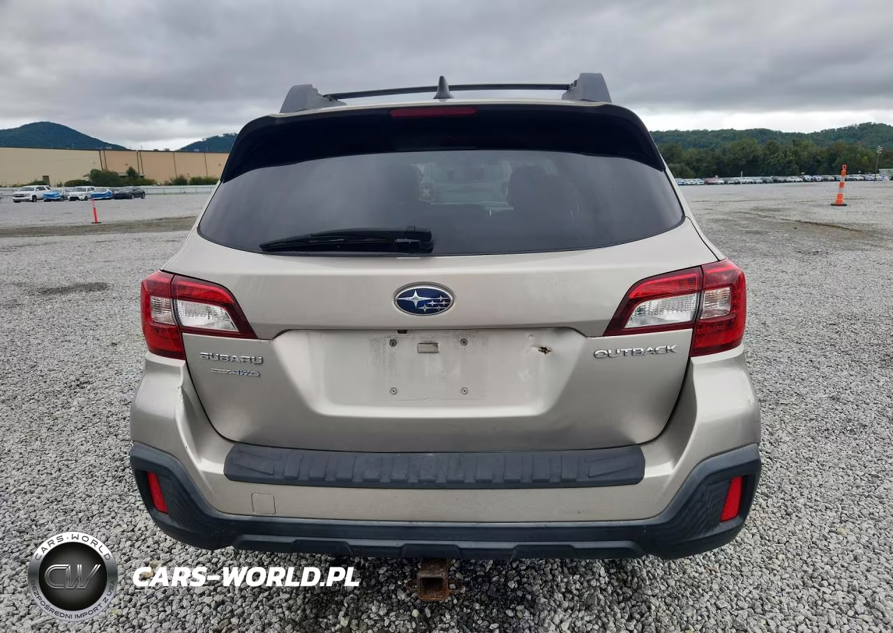 2019 Subaru Outback 2.5I Premium VIN:4S4BSAFC5K3256819 - 6