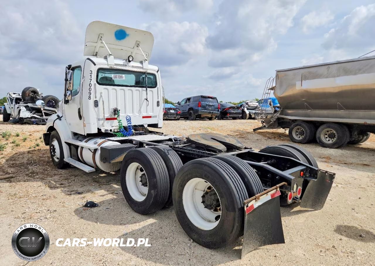 2017 Freightliner Business Class M2 Semi Truck VIN:3AKJC5DV1HDJE0029 - 3