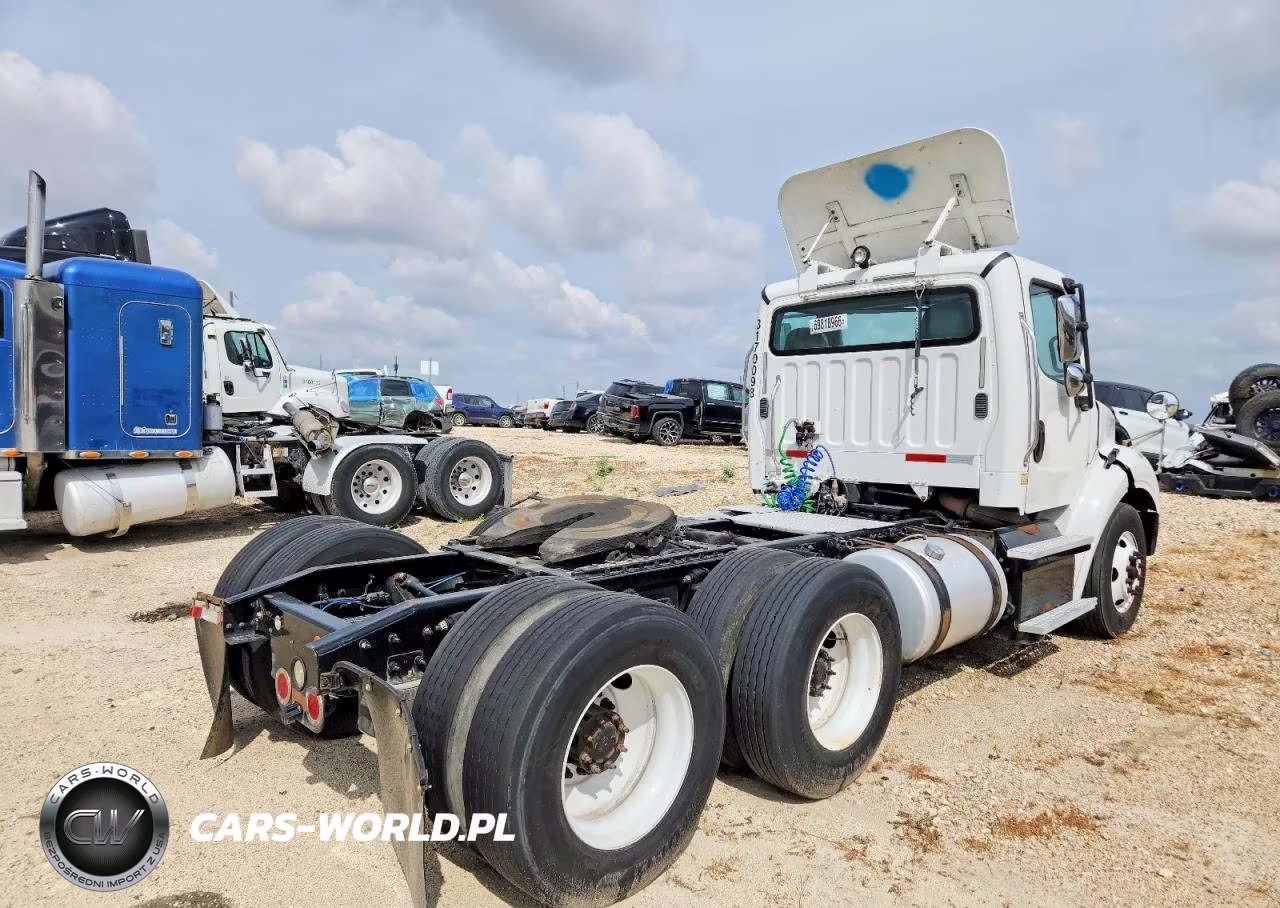 2017 Freightliner Business Class M2 Semi Truck VIN:3AKJC5DV1HDJE0029 - 4