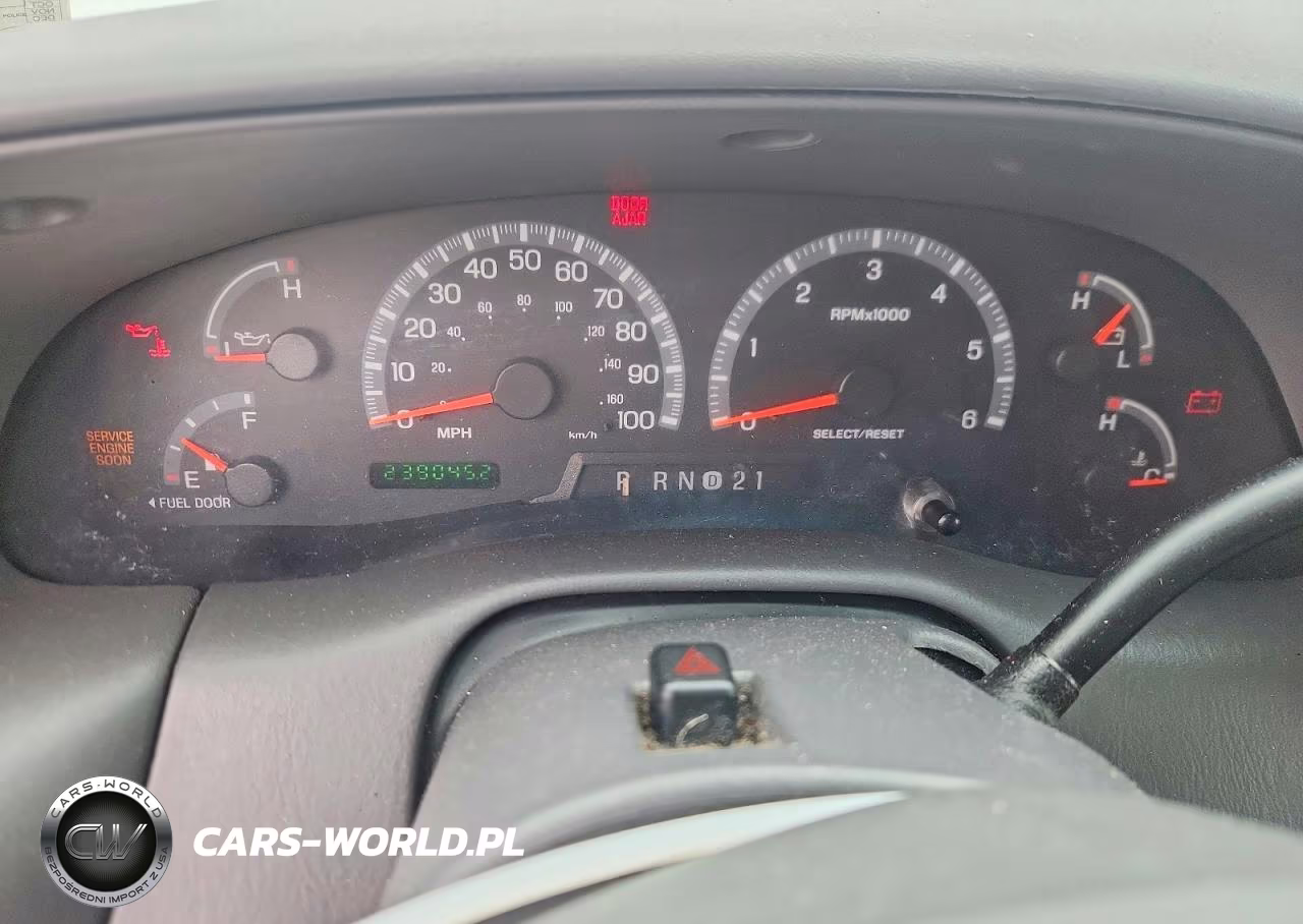 2002 Ford F150 VIN:1FTRX18L82NA86266 - 9