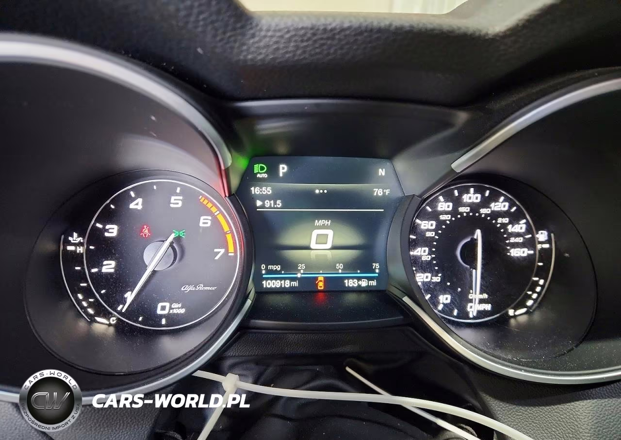 2018 Alfa Romeo Stelvio Sport VIN:ZASFAKPNXJ7B83461 - 9