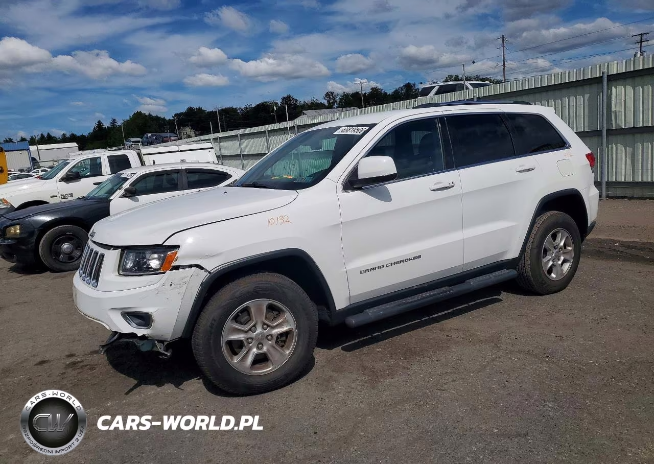 2014 Jeep Grand Cherokee Laredo VIN:1C4RJFAG8EC230782 - 1