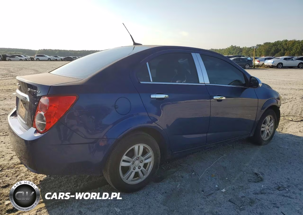 2013 Chevrolet Sonic Lt VIN:1G1JD5SH0D4215958 - 3