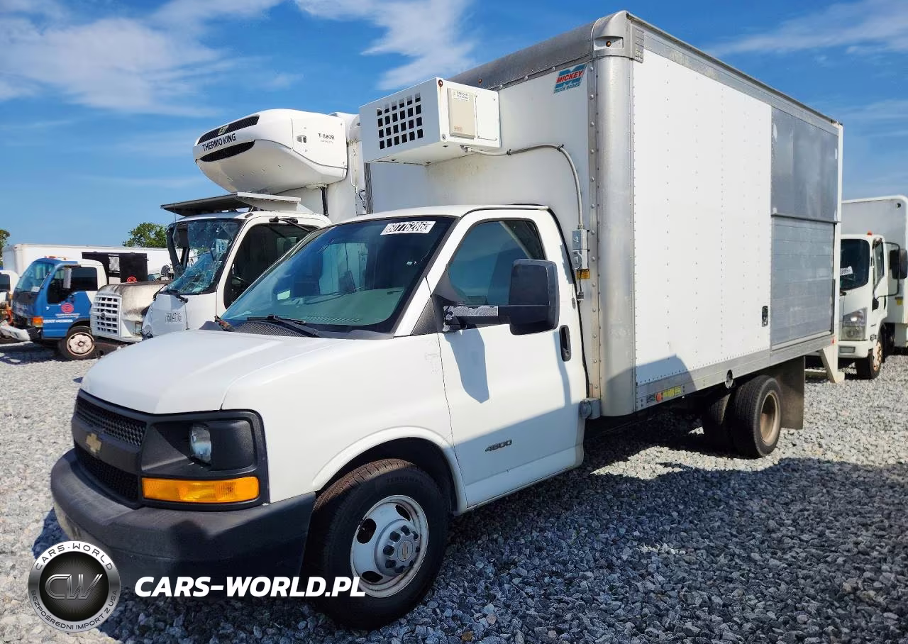 2014 Chevrolet Express Refrigerated Box Truck