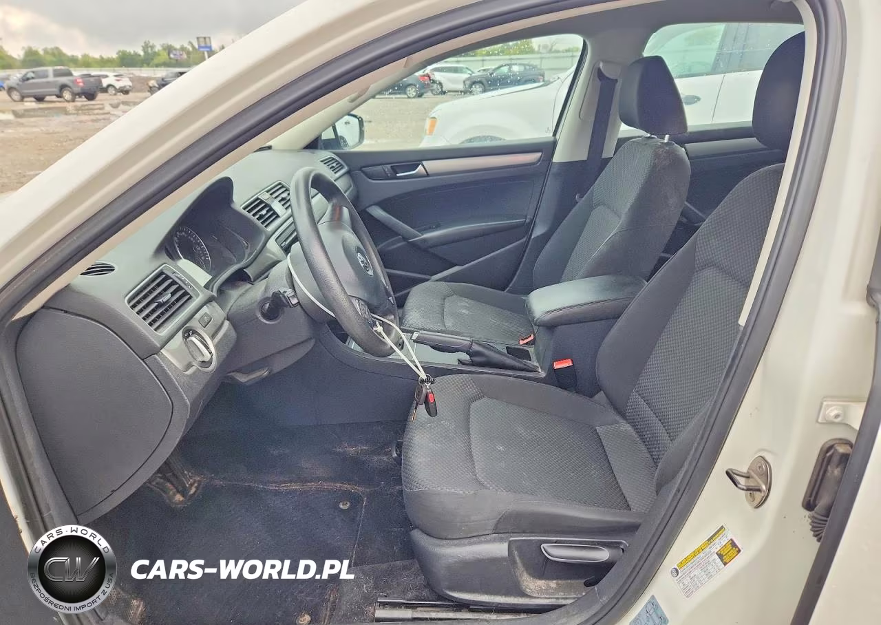 2013 Volkswagen Passat S VIN:1VWAH7A33DC057843 - 7