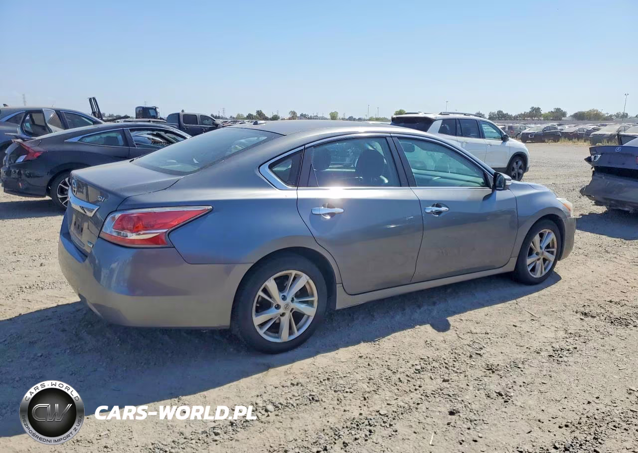 2014 Nissan Altima 2.5 VIN:1N4AL3AP9EC116477 - 3