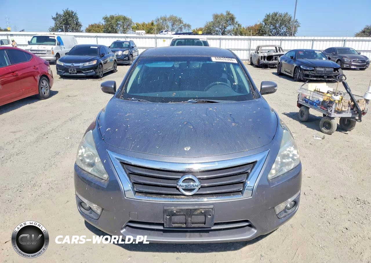 2014 Nissan Altima 2.5 VIN:1N4AL3AP9EC116477 - 5