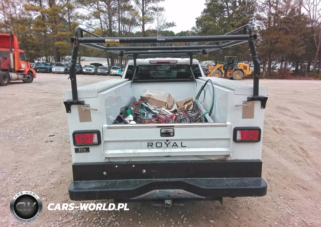 2025 Chevrolet Silverado K2500 Heavy Duty VIN:1GB1KLE71SF203604 - 6