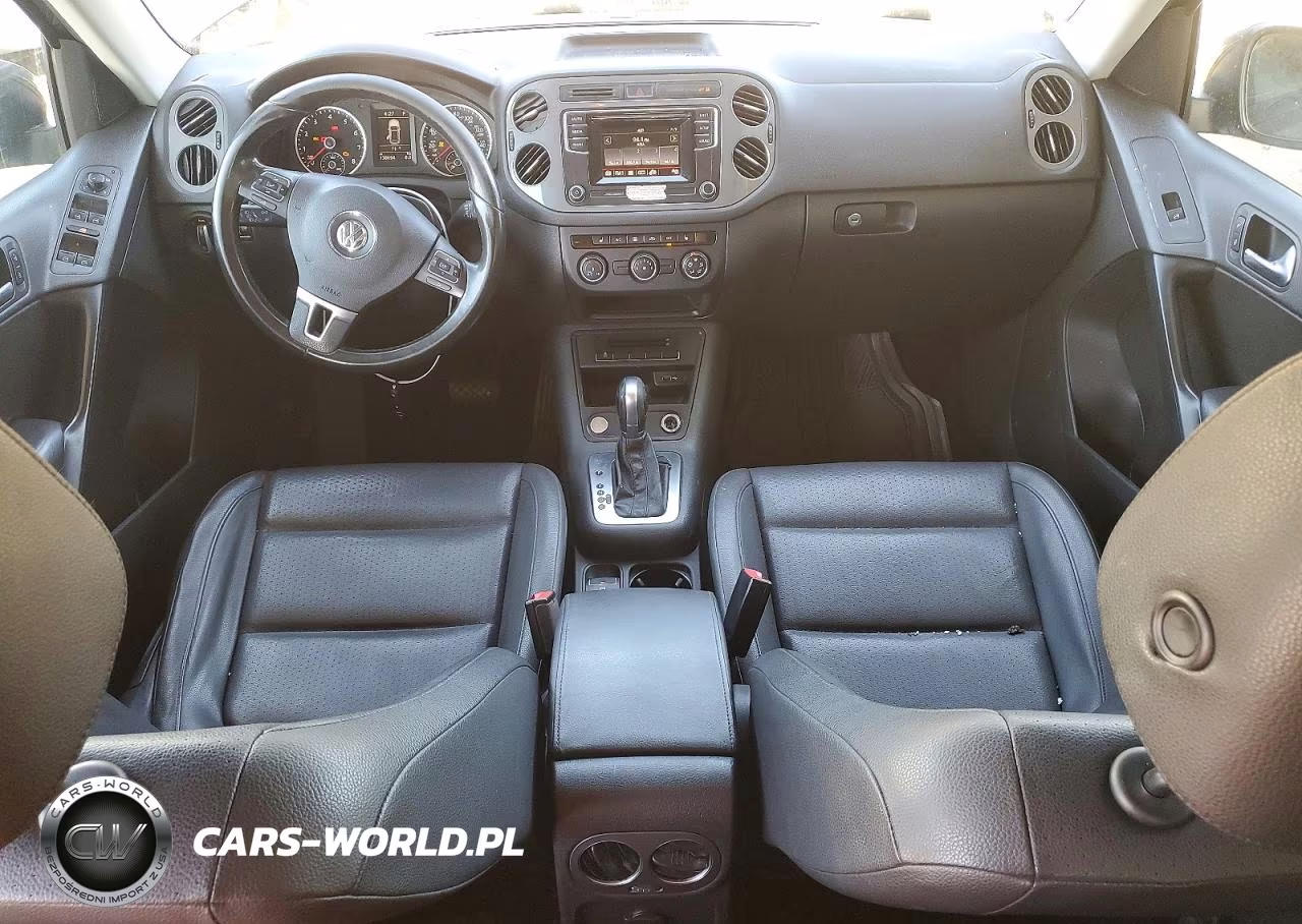 2016 Volkswagen Tiguan S VIN:WVGAV7AX7GW051072 - 8