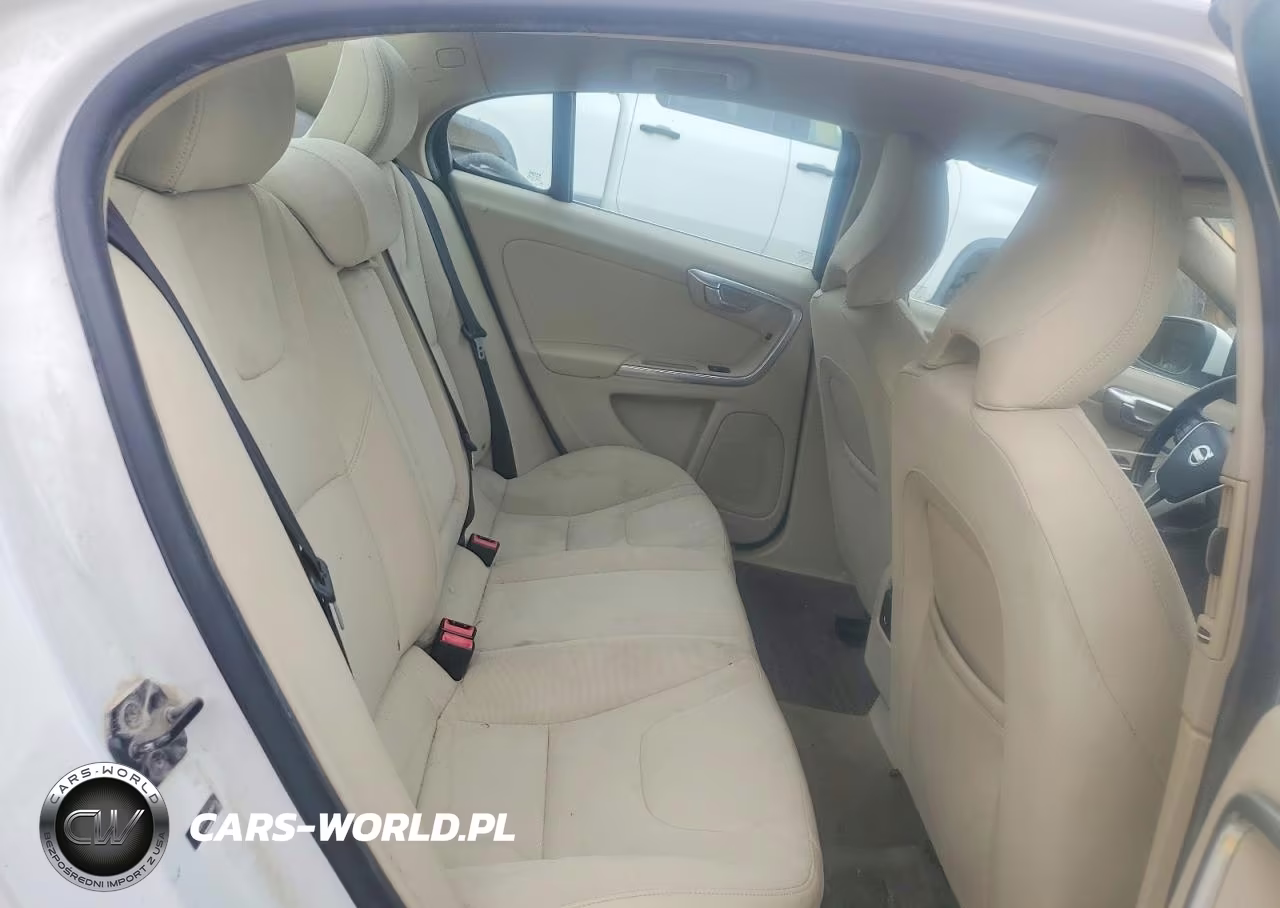2012 Volvo S60 T5 VIN:YV1622FS5C2092959 - 10