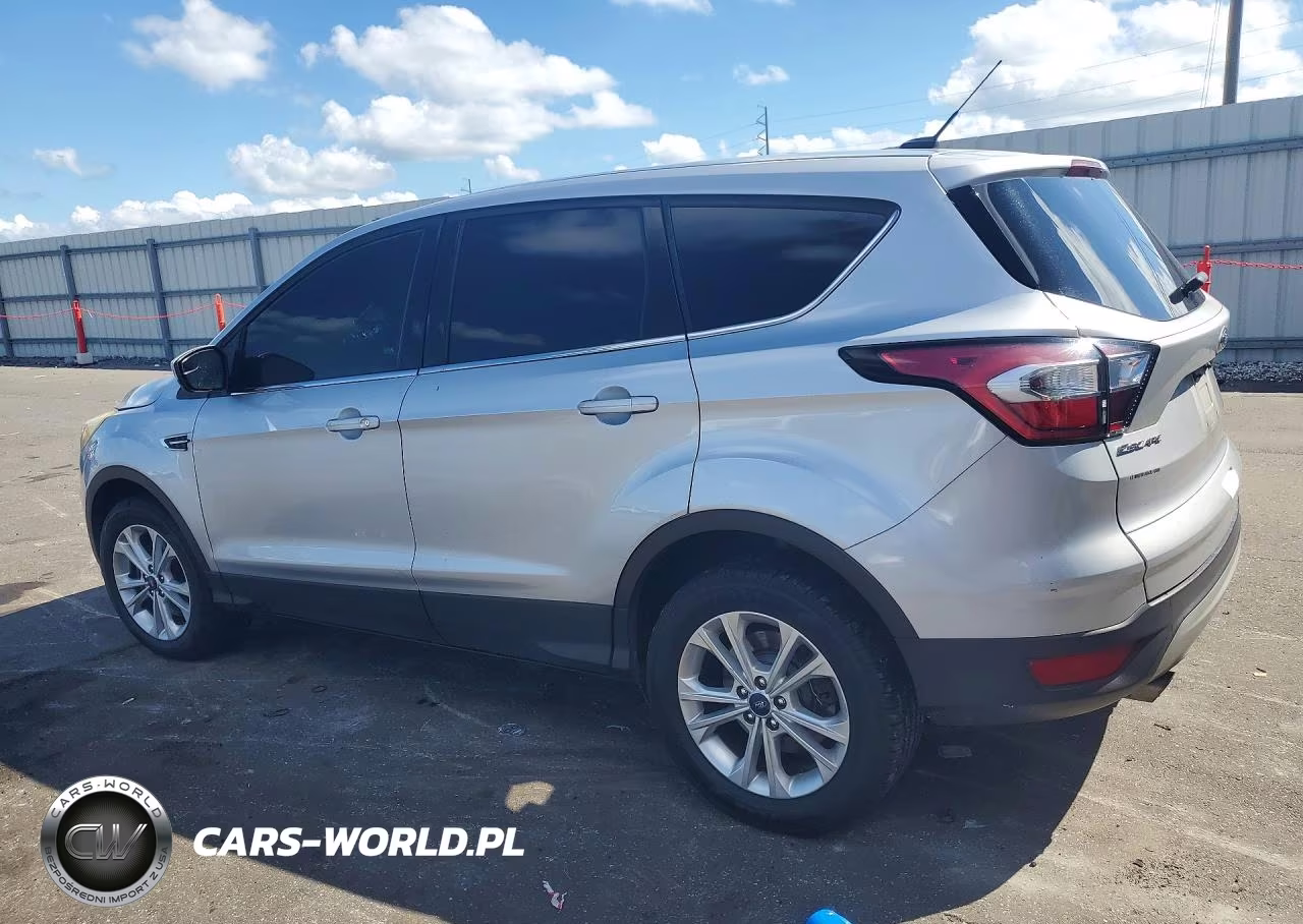 2017 Ford Escape Se VIN:1FMCU9GD7HUE39565 - 2