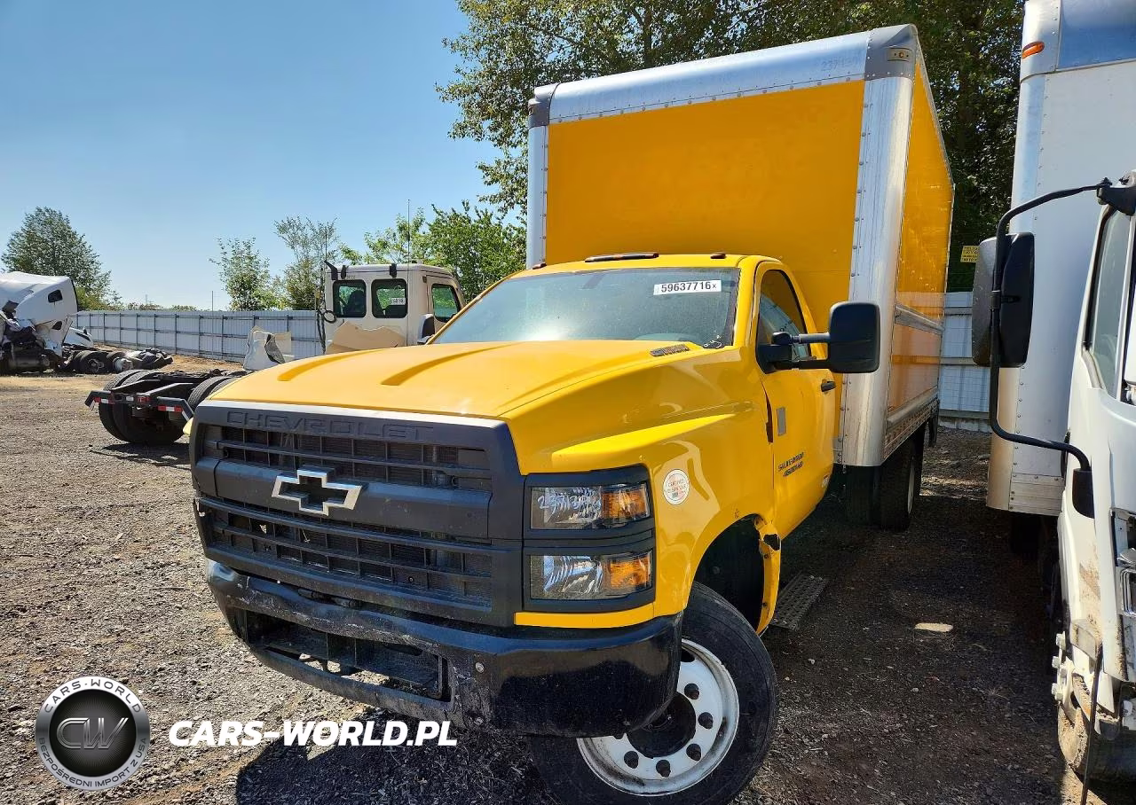2022 Gm Gm515 Box Truck