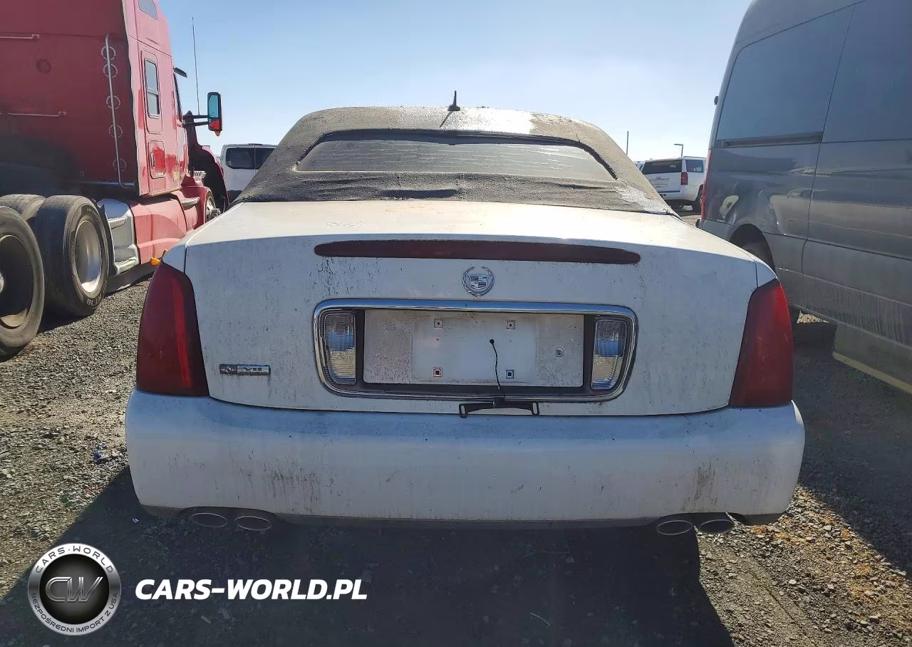 2005 Cadillac Professional Chassis VIN:1GEEH90Y55U550357 - 6