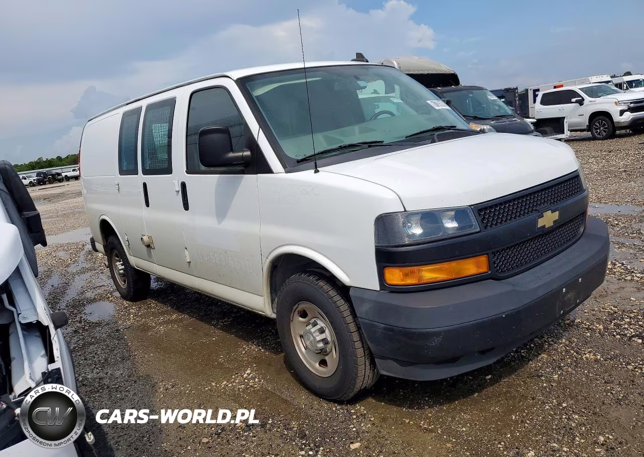 2021 Chevrolet Express G2500 VIN:1GCWGAFP3M1197276 - 4