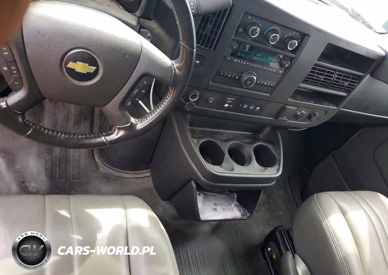 2021 Chevrolet Express G2500 VIN:1GCWGAFP3M1197276 - 8