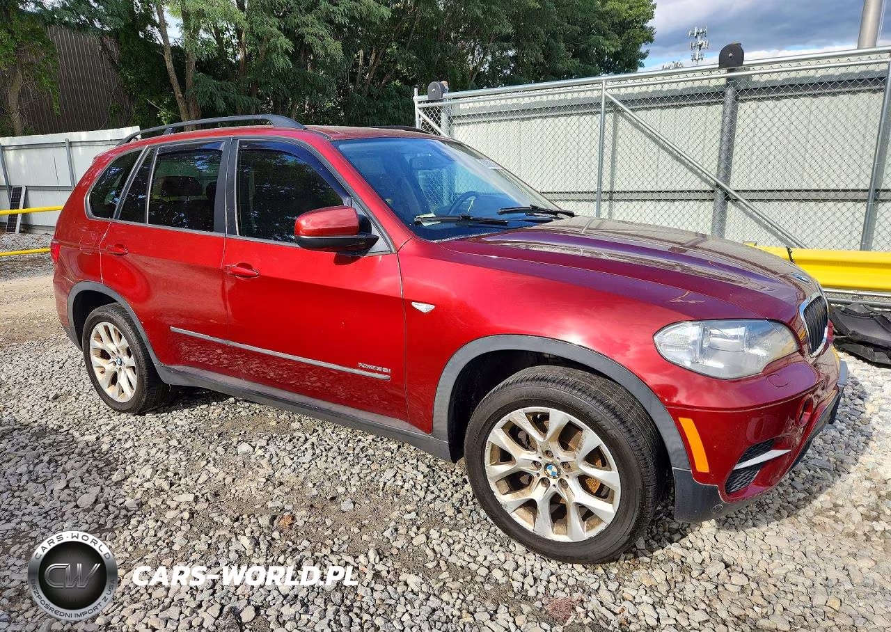 2012 BMW X5 xDrive35I VIN:5UXZV4C59CL764812 - 4