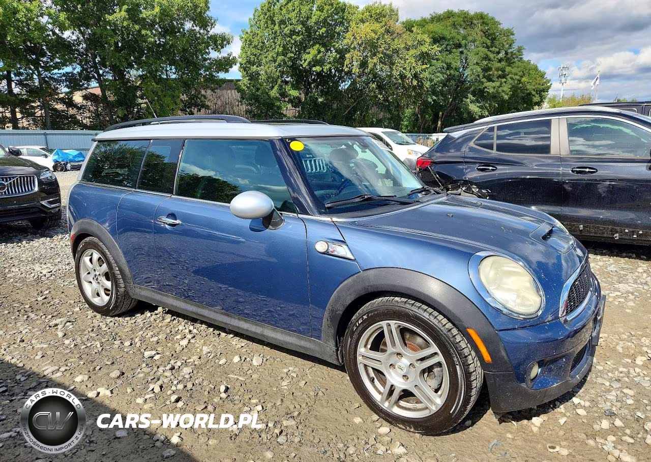 2010 Mini Cooper S Clubman VIN:WMWMM3C58ATP94032 - 4