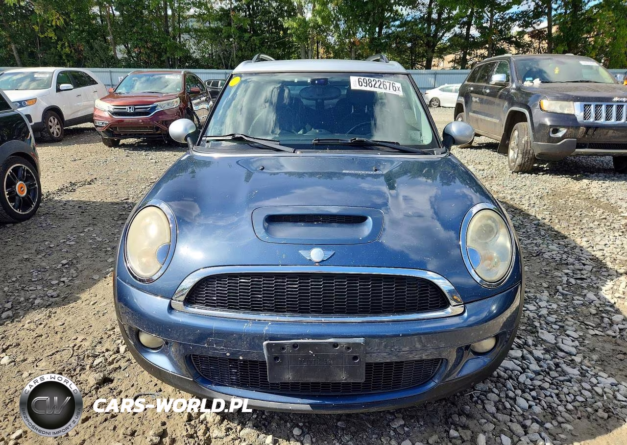 2010 Mini Cooper S Clubman VIN:WMWMM3C58ATP94032 - 5