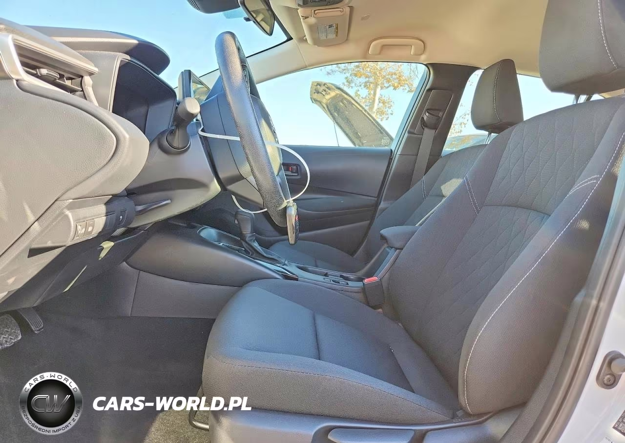 2025 Toyota Corolla Hybrid Le VIN:JTDBCMFE2S3080011 - 7