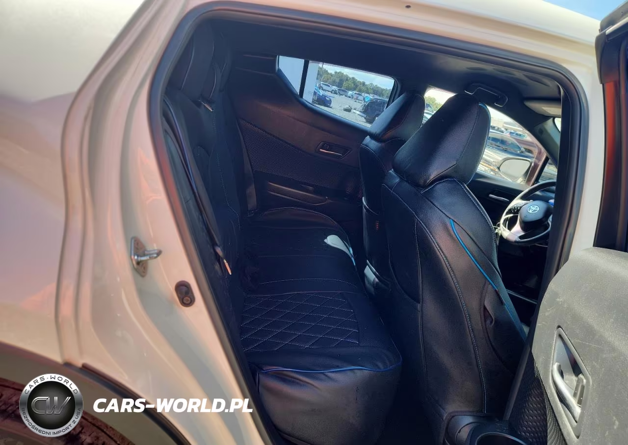 2021 Toyota C-Hr Xle VIN:NMTKHMBXXMR120246 - 11