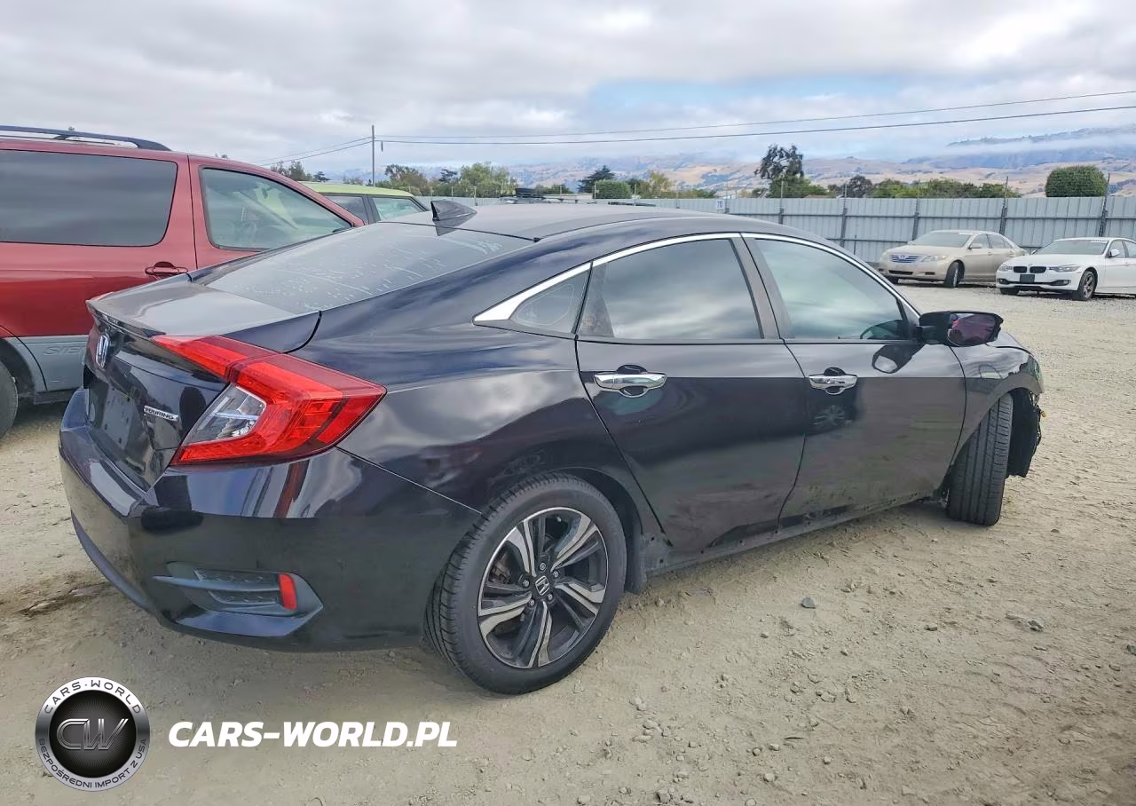 2016 Honda Civic Touring VIN:2HGFC1F98GH631633 - 3