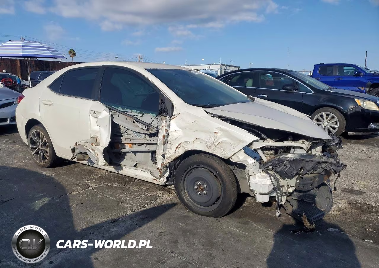 2019 Toyota Corolla Se VIN:5YFBURHE9KP888029 - 4
