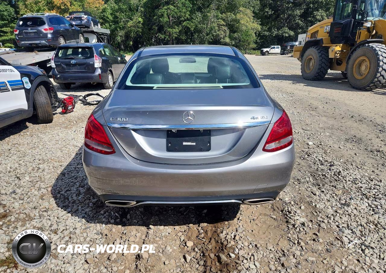 2015 Mercedes-Benz C 300 4Matic VIN:55SWF4KBXFU095352 - 6