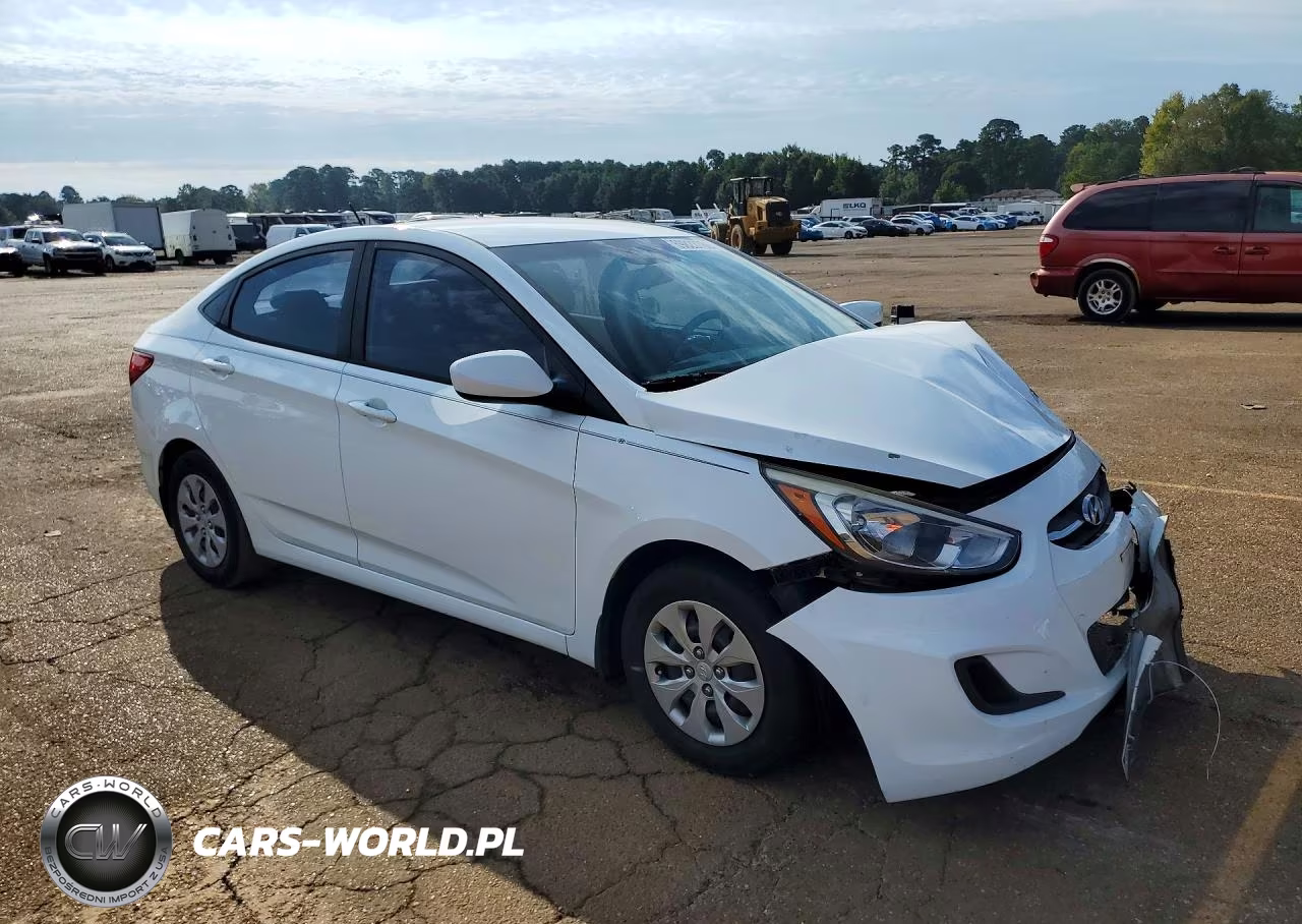 2016 Hyundai Accent Se VIN:KMHCT4AE2GU074380 - 4