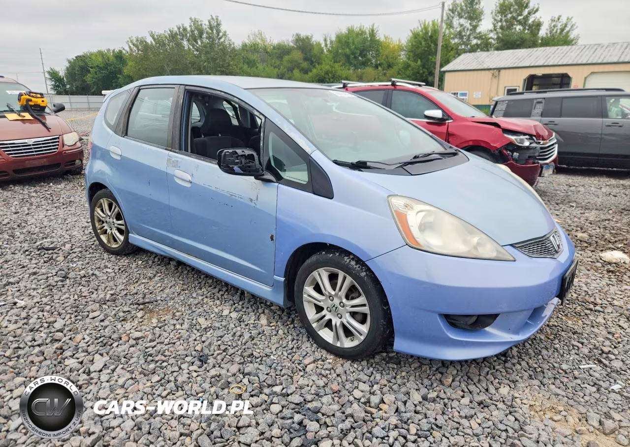 2009 Honda Fit Sport VIN:JHMGE88629S062152 - 4