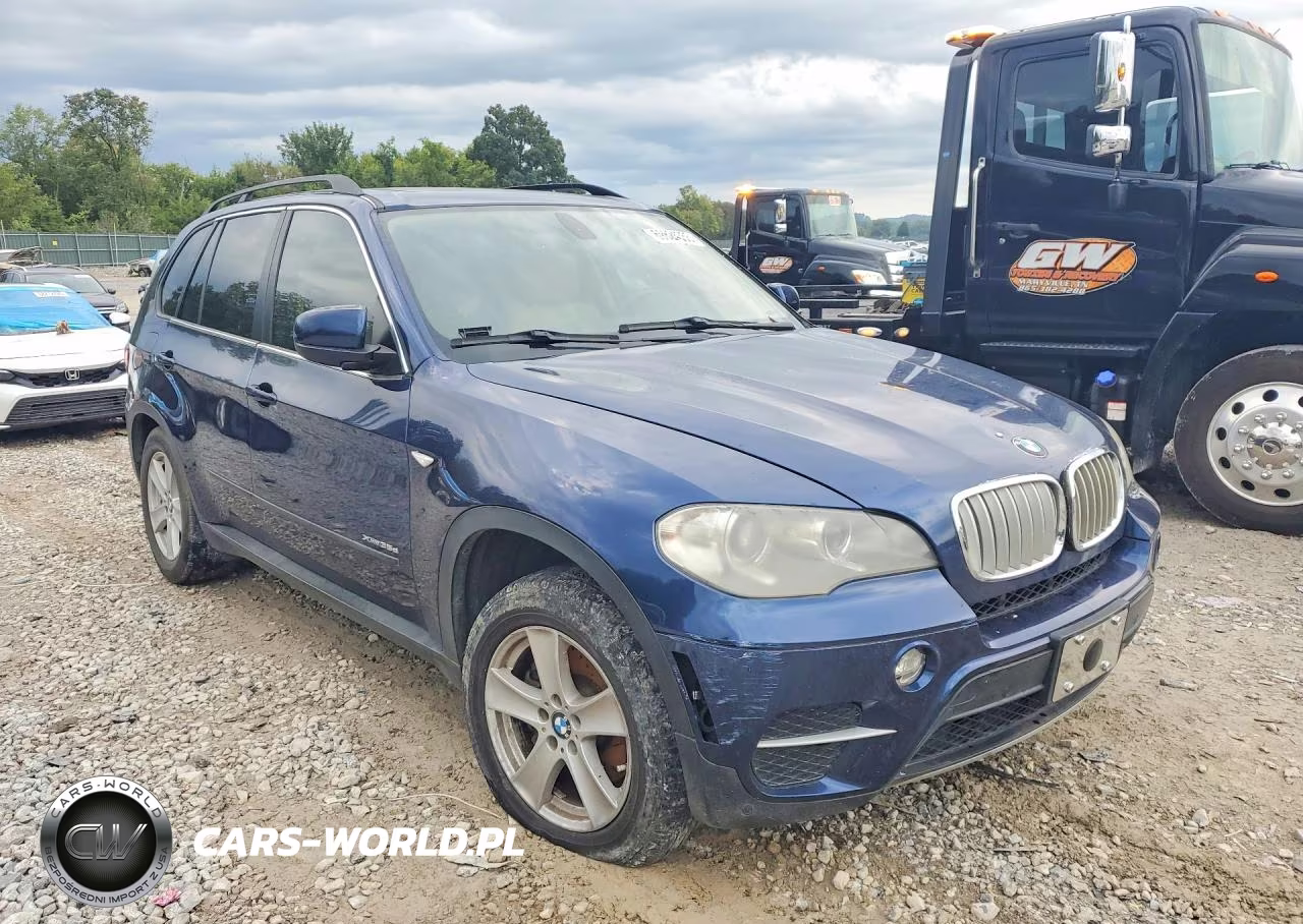 2012 BMW X5 xDrive35D VIN:5UXZW0C51CL668307 - 4