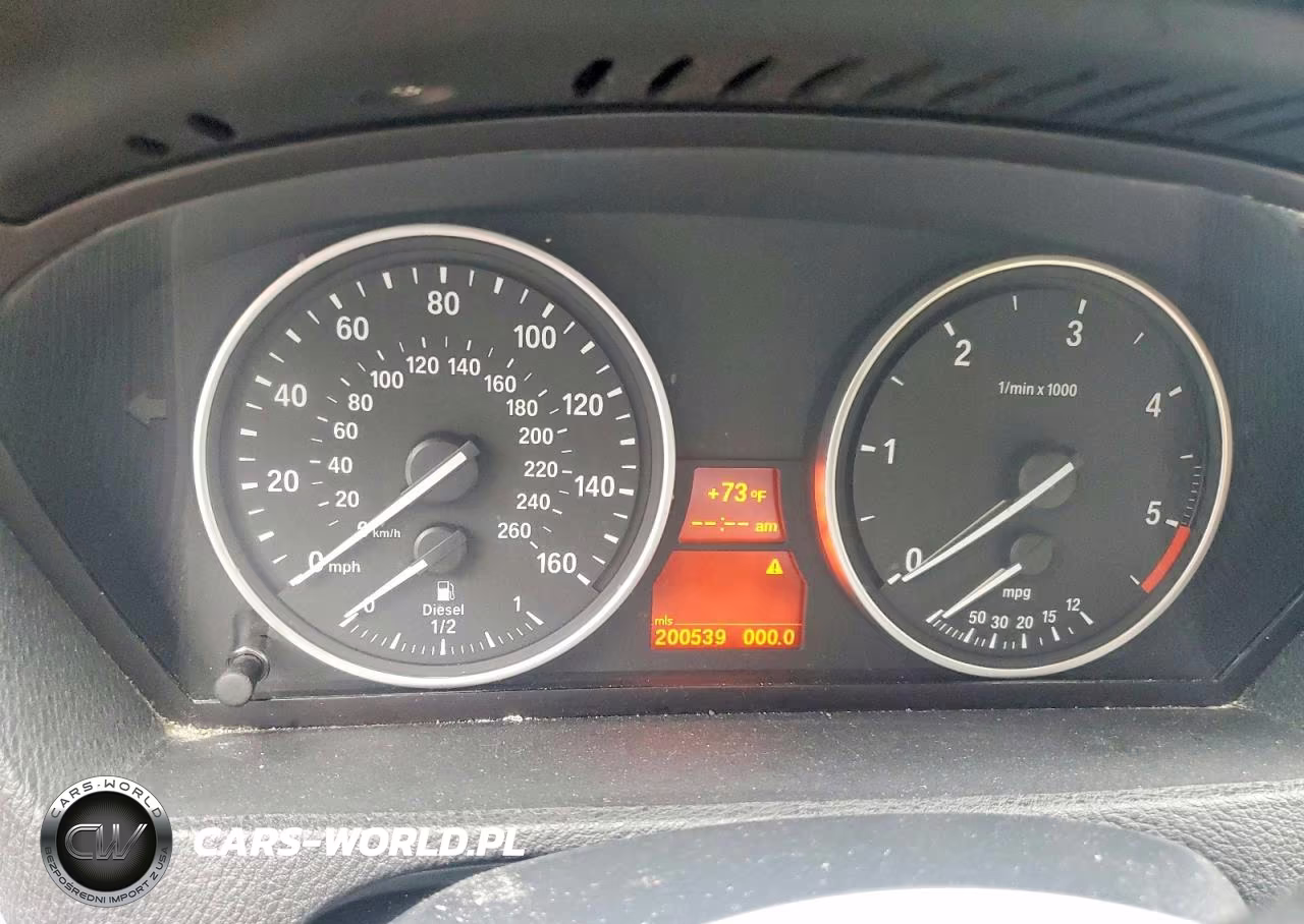 2012 BMW X5 xDrive35D VIN:5UXZW0C51CL668307 - 9