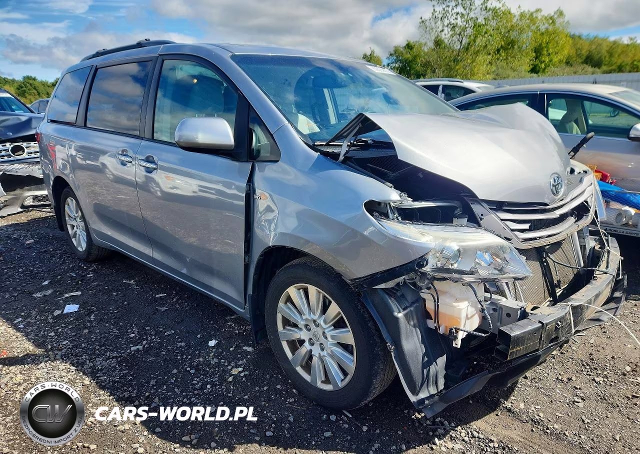 2017 Toyota Sienna Xle 7-Passenger VIN:5TDDZ3DC5HS168674 - 4