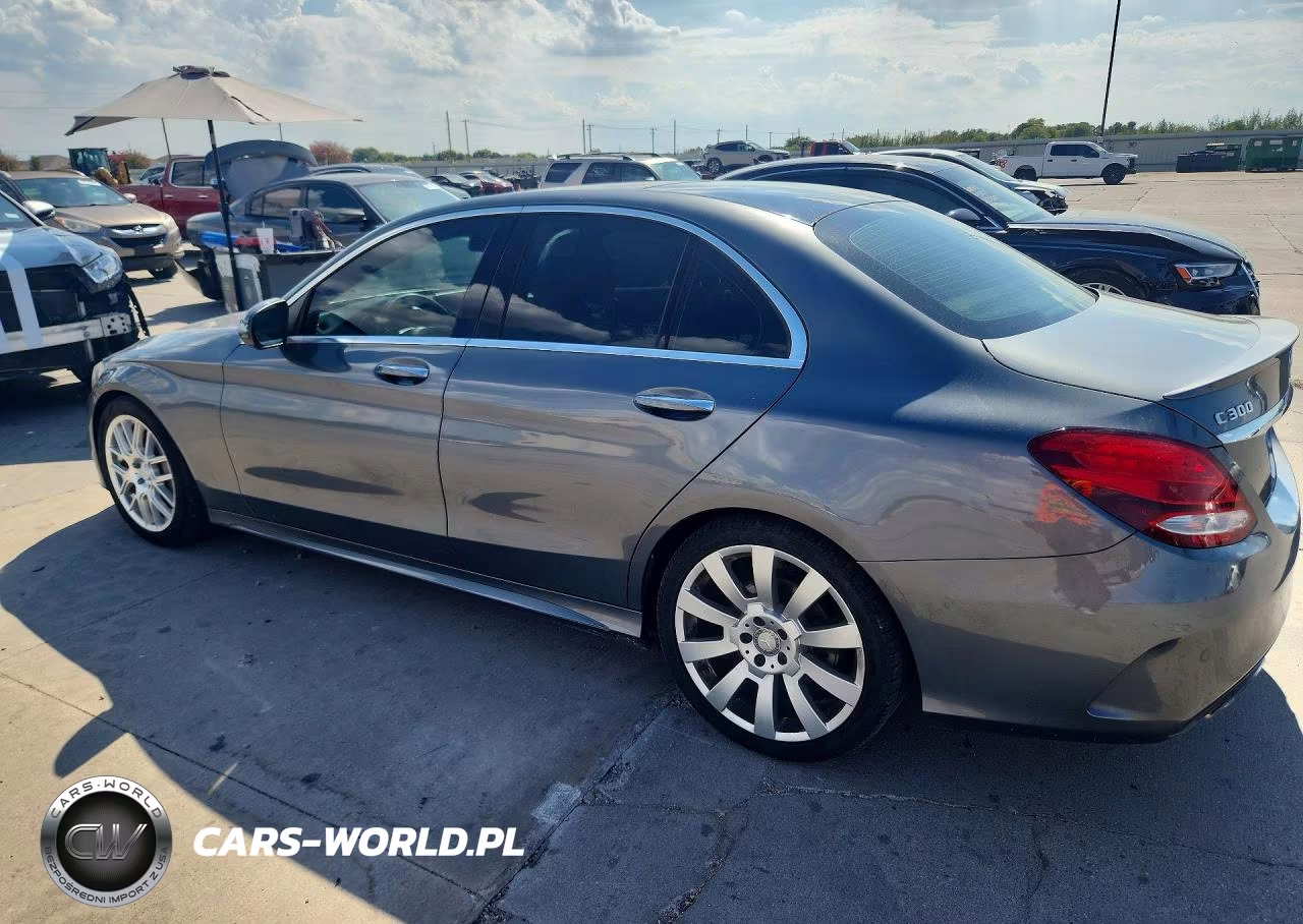 2017 Mercedes-Benz C 300 VIN:55SWF4JB7HU207884 - 2