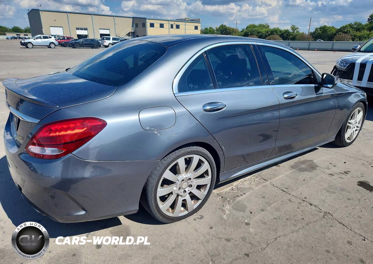 2017 Mercedes-Benz C 300 VIN:55SWF4JB7HU207884 - 3