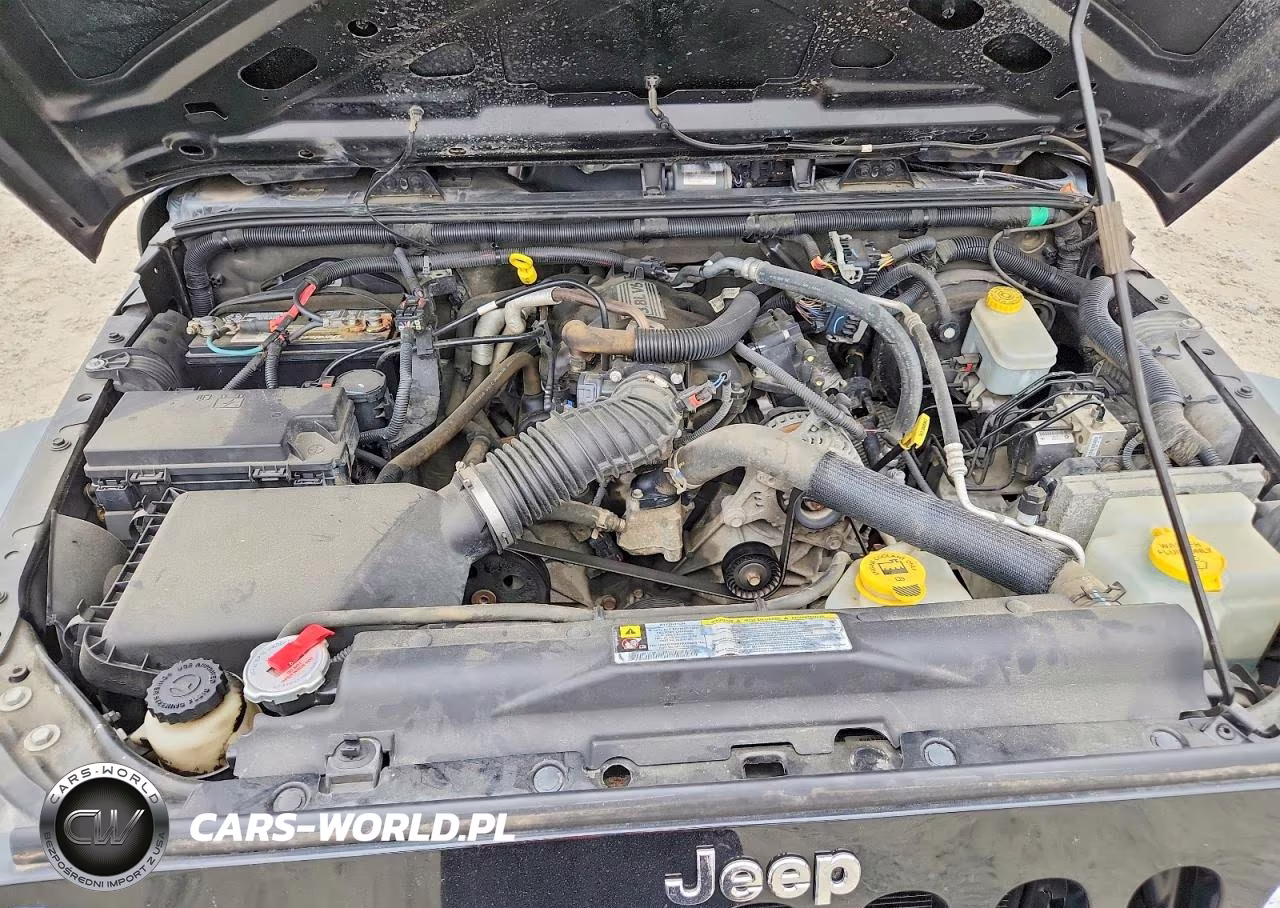 2011 Jeep Wrangler Sport VIN:1J4AA2D10BL579664 - 12