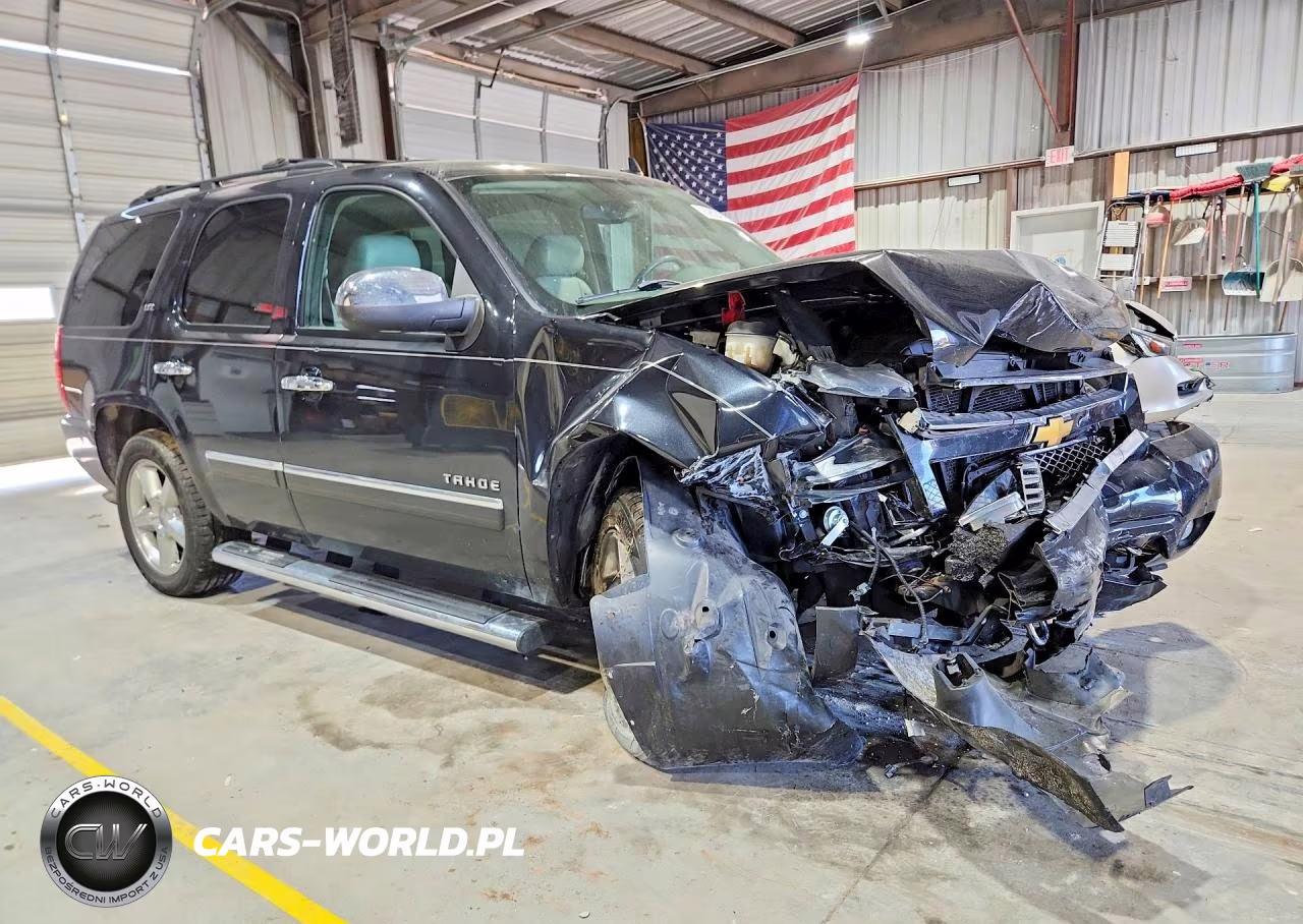2012 Chevrolet Tahoe K1500 Ltz VIN:1GNSKCE0XCR217978 - 4