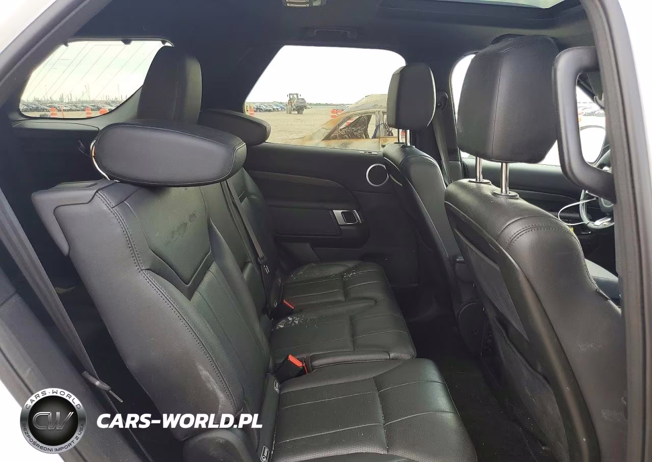 2017 Land Rover Discovery Hse VIN:SALRRBBV4HA025242 - 11