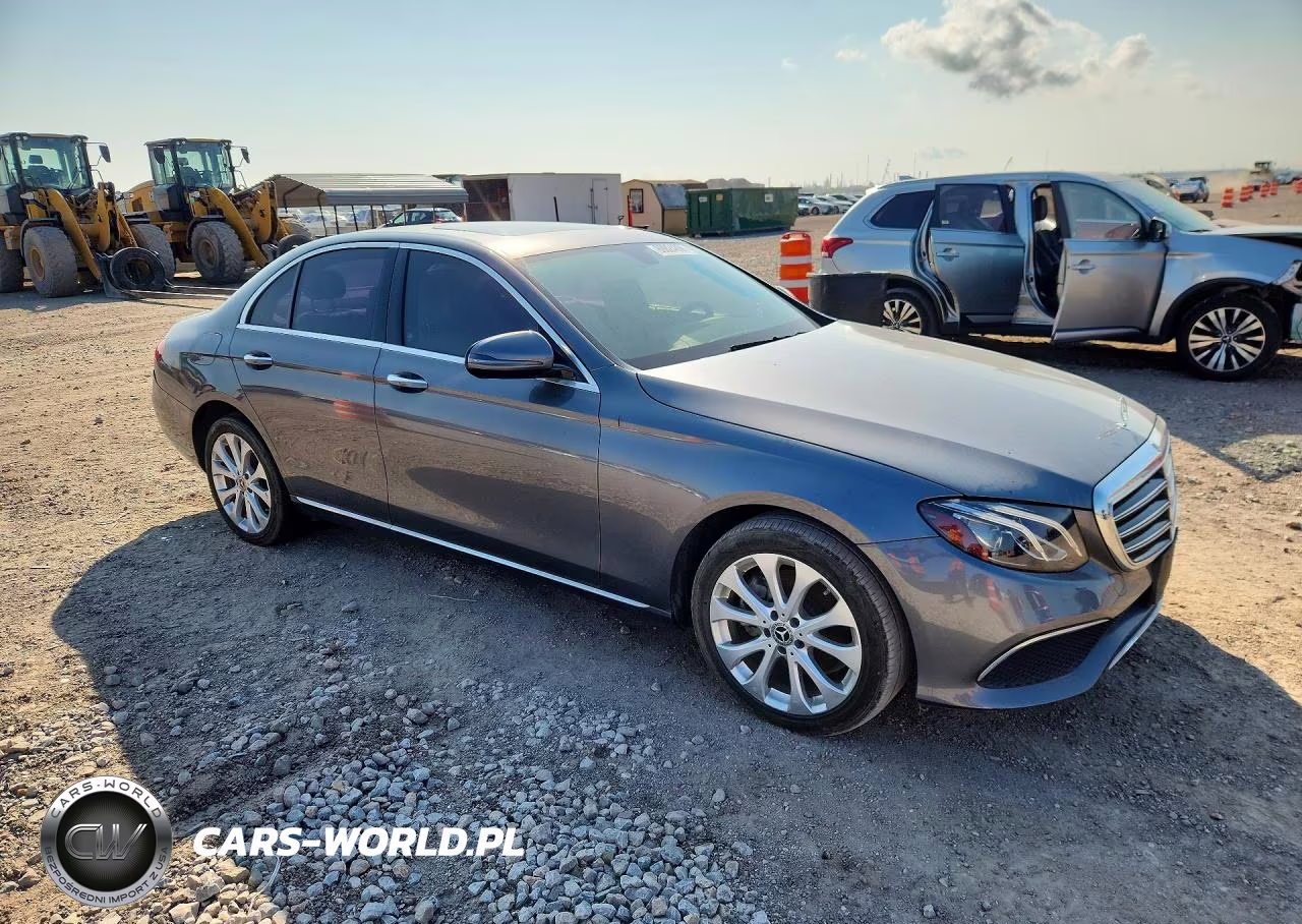 2019 Mercedes-Benz E 300 VIN:WDDZF4JB4KA523991 - 4