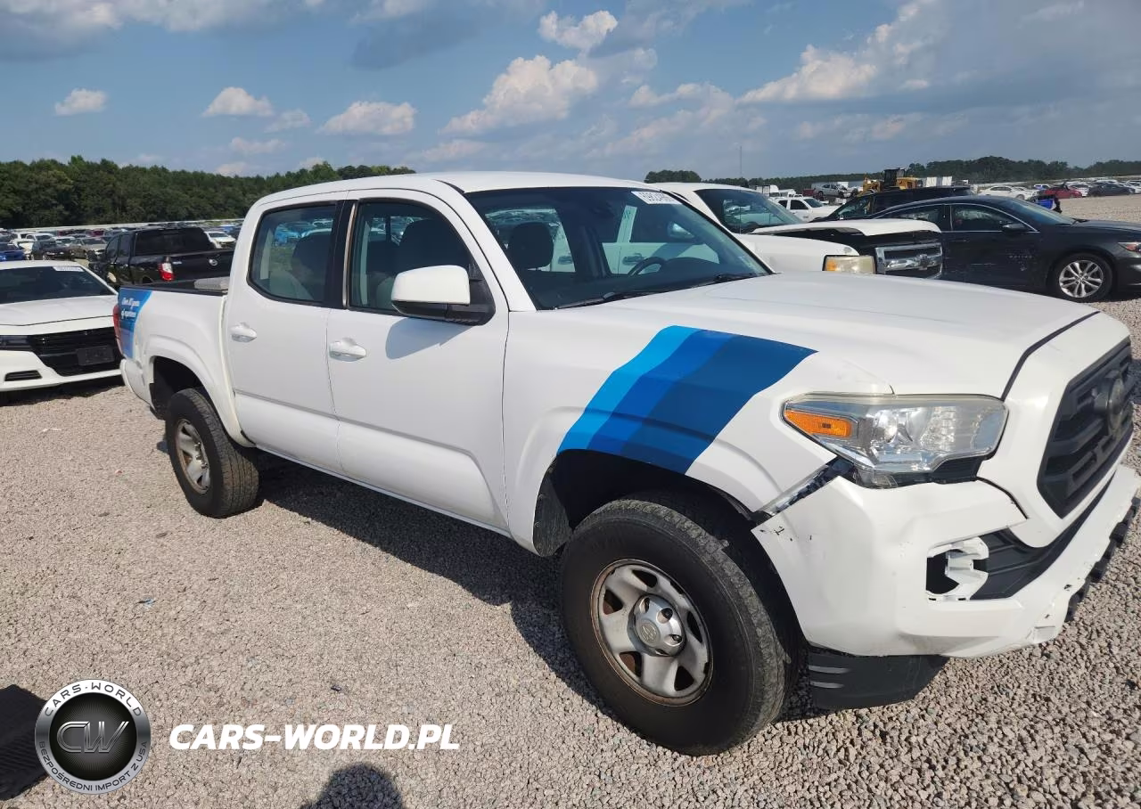 2018 Toyota Tacoma Sr VIN:5TFAX5GN3JX113786 - 4