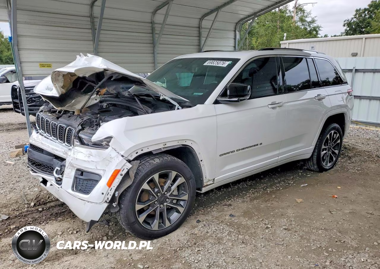2023 Jeep Grand Cherokee Overland VIN:1C4RJHDG0PC670523 - 1