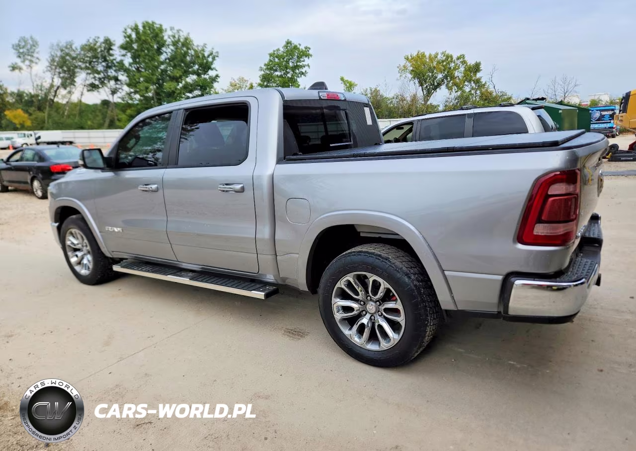 2021 Ram 1500 Laramie VIN:1C6RRFJG3MN542009 - 2