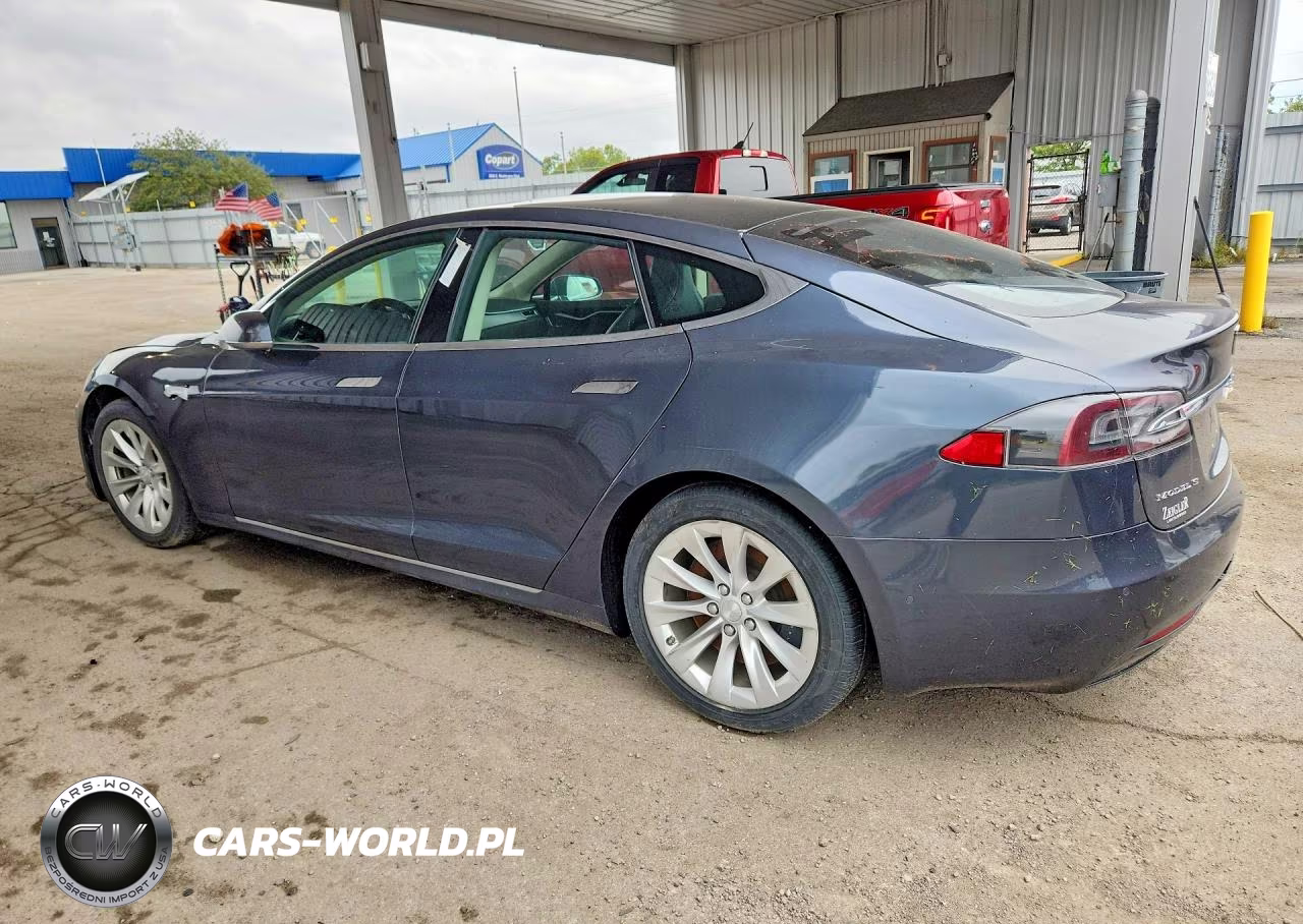 2017 Tesla Model S VIN:5YJSA1E22HF205189 - 2