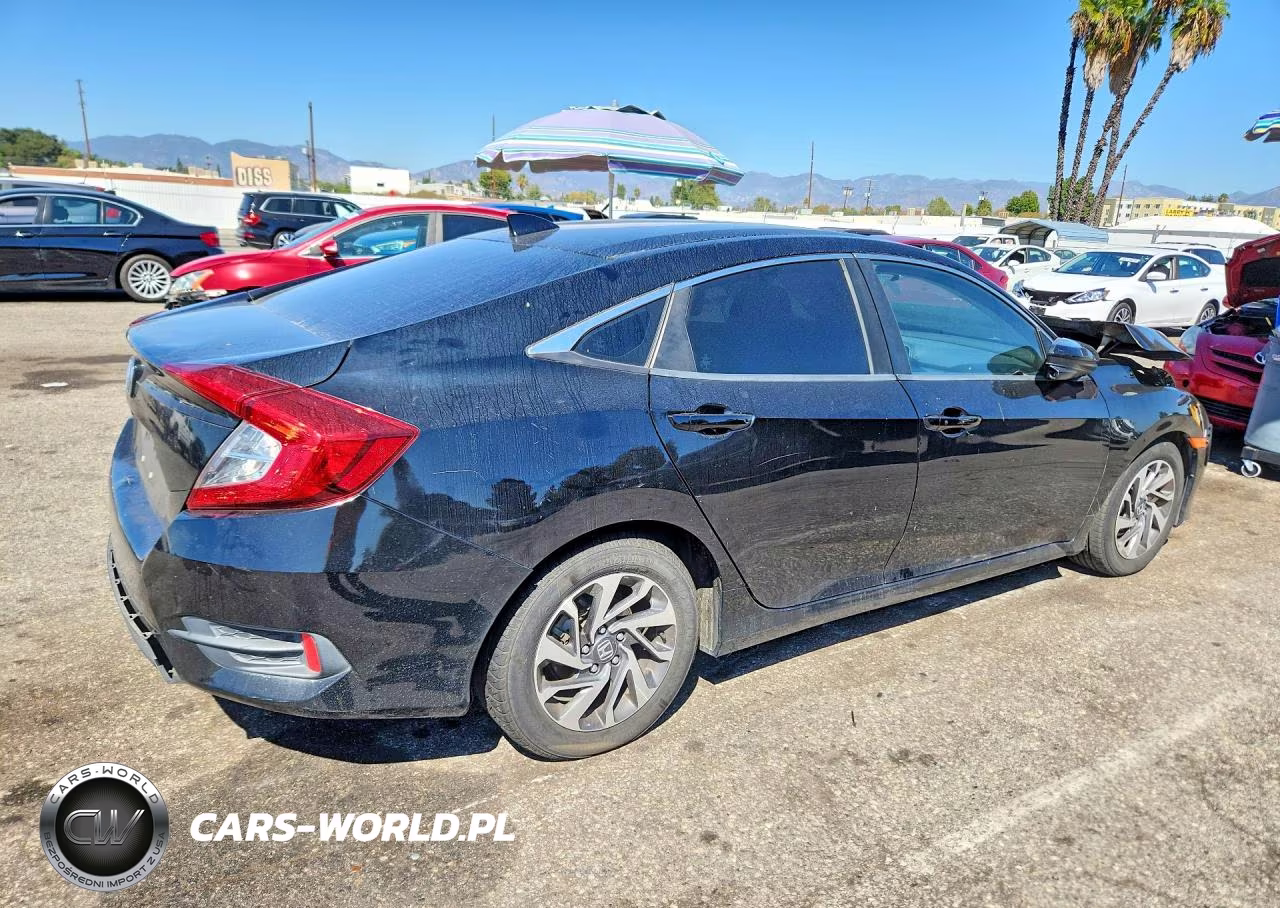 2018 Honda Civic Ex VIN:2HGFC2F8XJH589583 - 3